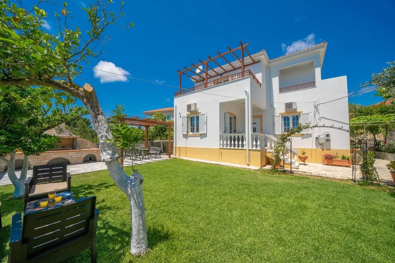 Villa Erasmia- House 2 Upper Floor Svoronata Holiday home