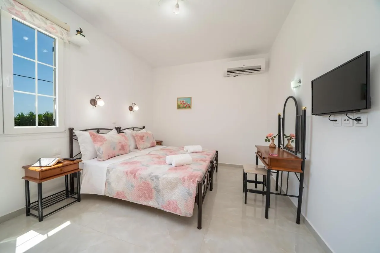 Villa Erasmia- House 2 Upper Floor Svoronata Holiday home