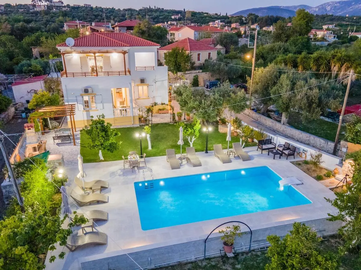 Villa Erasmia- House 2 Upper Floor Svoronata Holiday home
