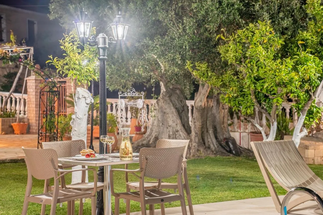 Holiday home Villa Erasmia- House 2 Upper Floor Svoronata